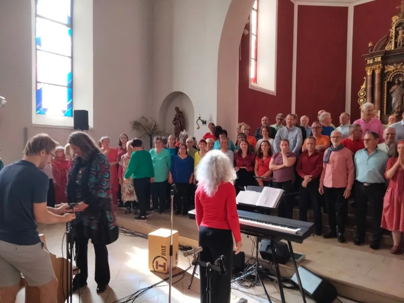 Les chœurs réunis, vue d’ensemble